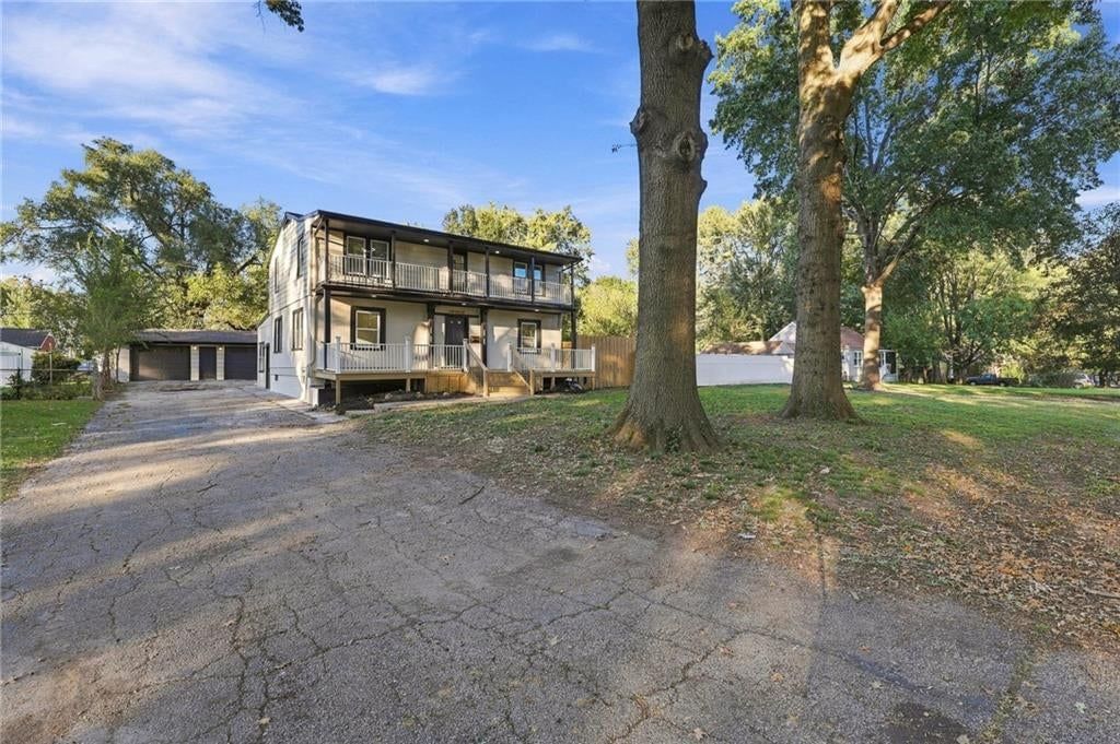 9358 E 64th Terrace, Raytown, MO: listing photo 2