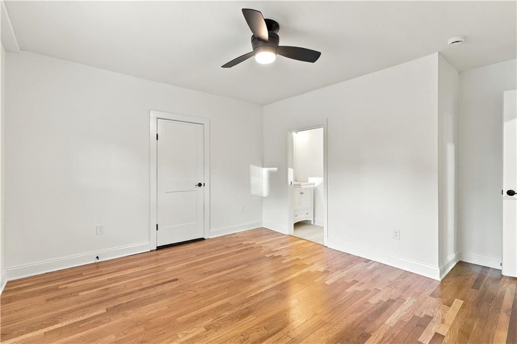 Photo 24 of 76 - 9358 E 64th Terrace, Raytown, MO 64133