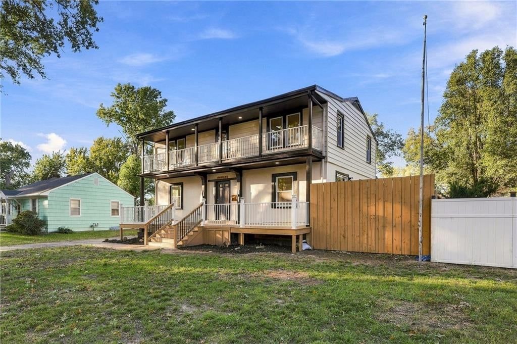 9358 E 64th Terrace, Raytown, MO: listing photo 3