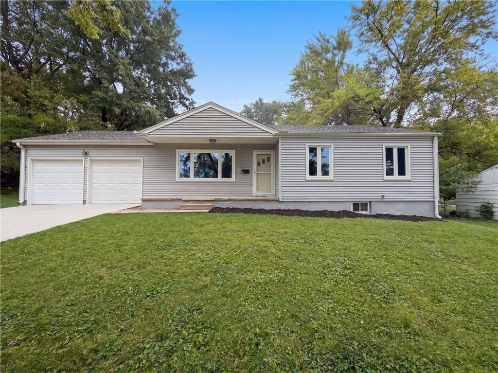 11214 E 48th Street, Kansas City, MO