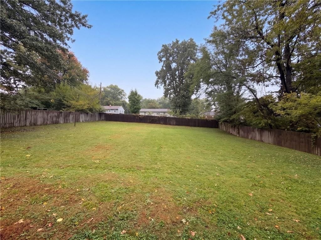 Photo 18 of 20 - 11214 E 48th Street, Kansas City, MO 64133