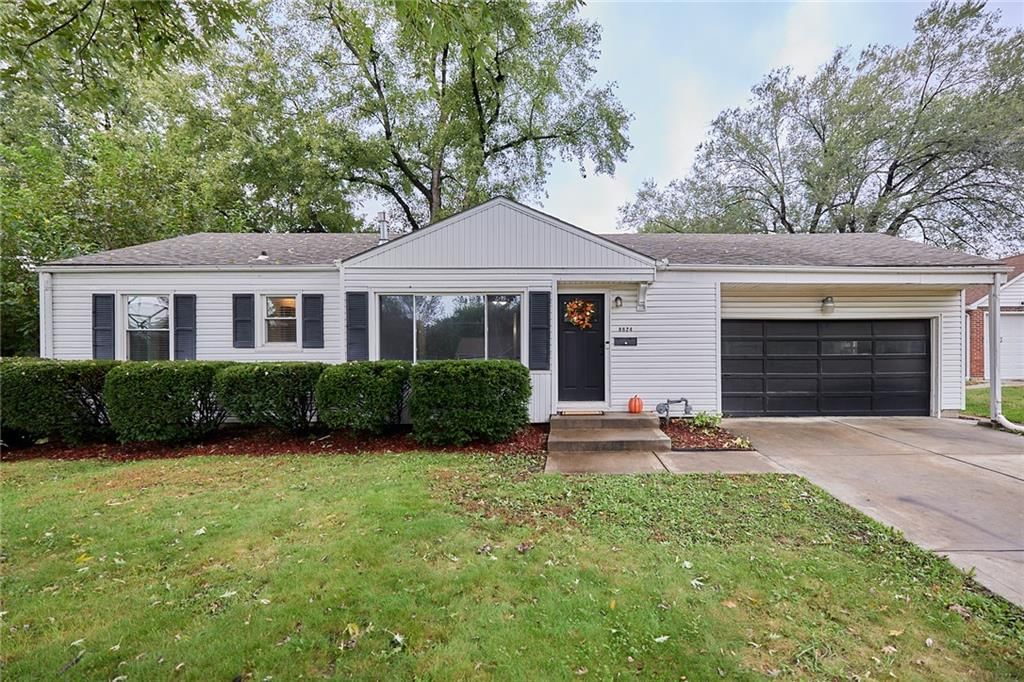 8824 Summit Street, Kansas City, MO