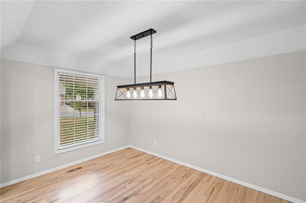 Statement lighting at 10324 Rosehill Road, Overland Park, KS 66215