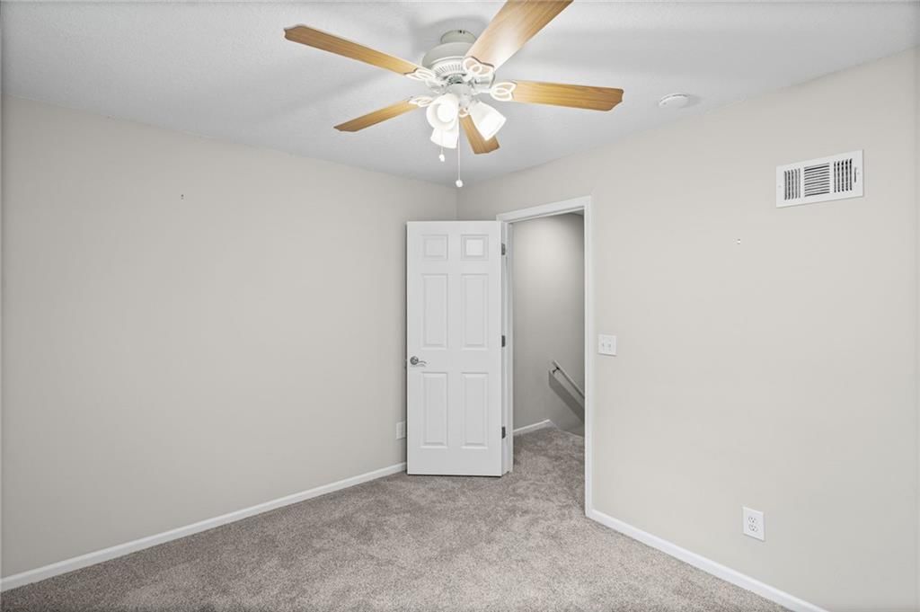 Finished basement and wet bar at 10324 Rosehill Road, Overland Park, KS 66215