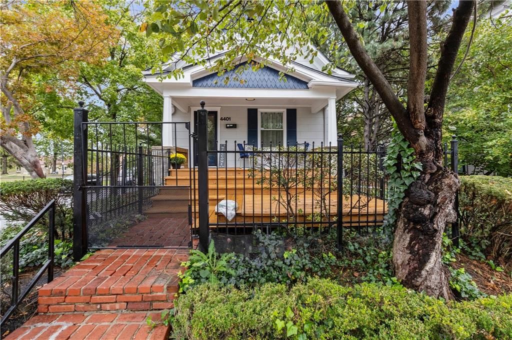 4401 Madison Avenue, Kansas City, MO
