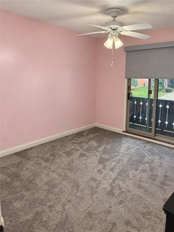 Photo 16 of 24 - 5407 W 103 Terrace, Overland Park, KS 66207