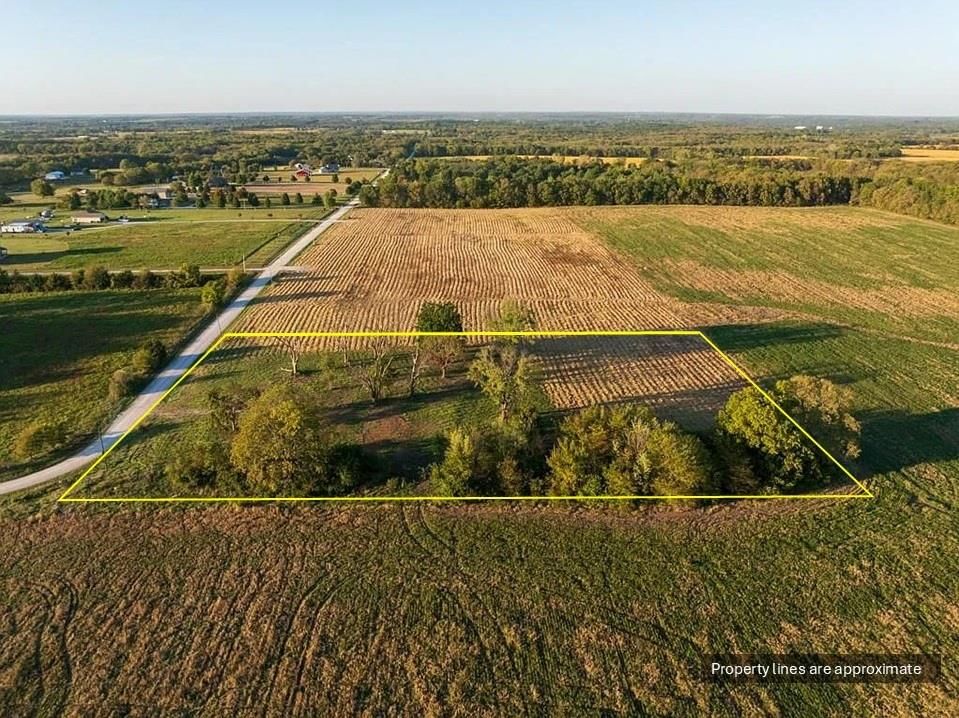 Photo 31 of 32 - 29623 S Van Meter Road