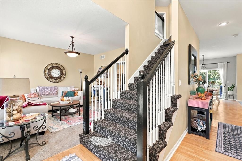 Photo 10 of 40 - 372 W Madison Street, Gardner, KS 66030