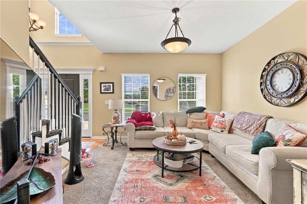 Photo 9 of 40 - 372 W Madison Street, Gardner, KS 66030