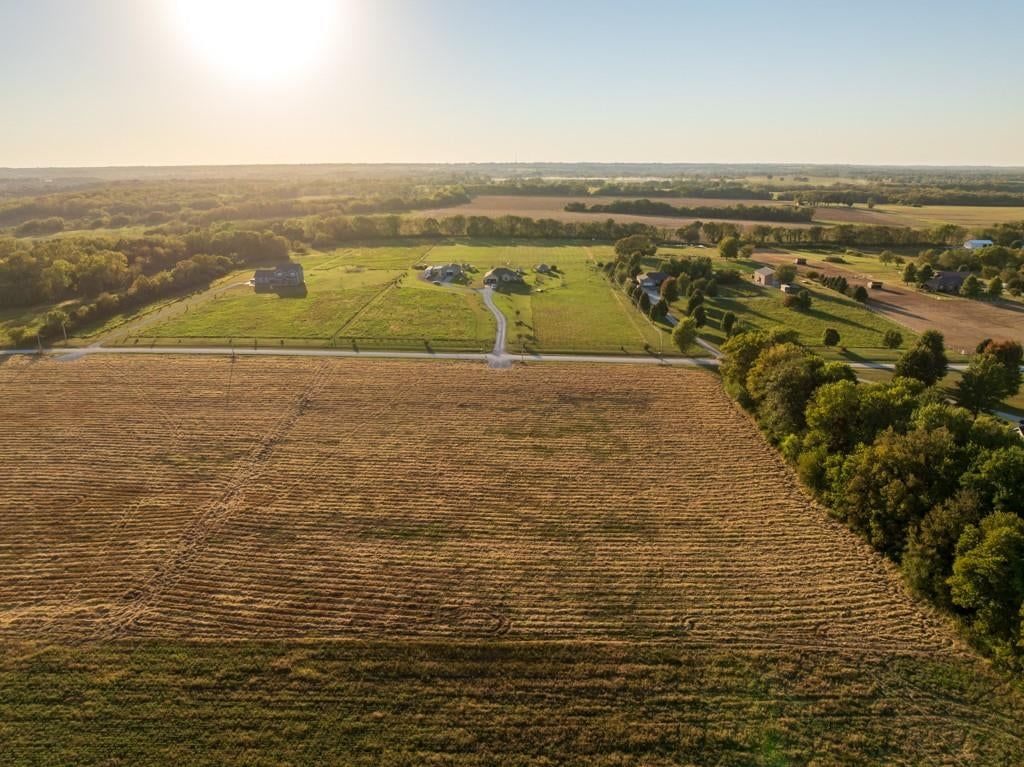 Photo 19 of 28 - S Van Meter Road