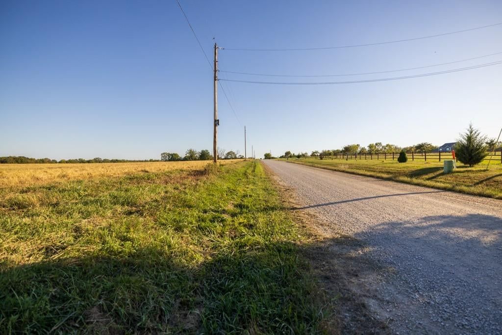 Photo 12 of 28 - S Van Meter Road