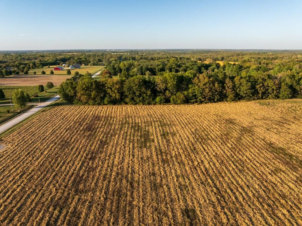 Photo 22 of 28 - S Van Meter Road