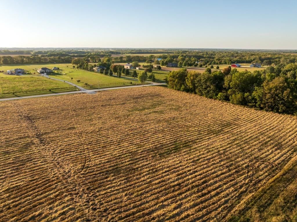 Photo 21 of 28 - S Van Meter Road