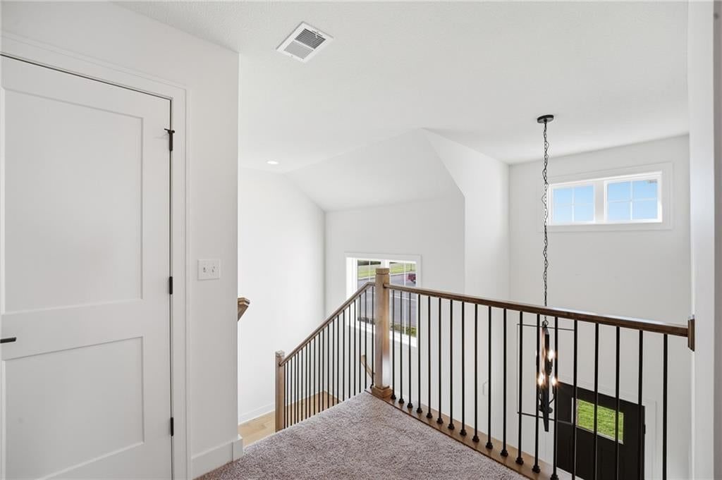 Photo 23 of 41 - 18330 W 195th Street, Spring Hill, KS 66083