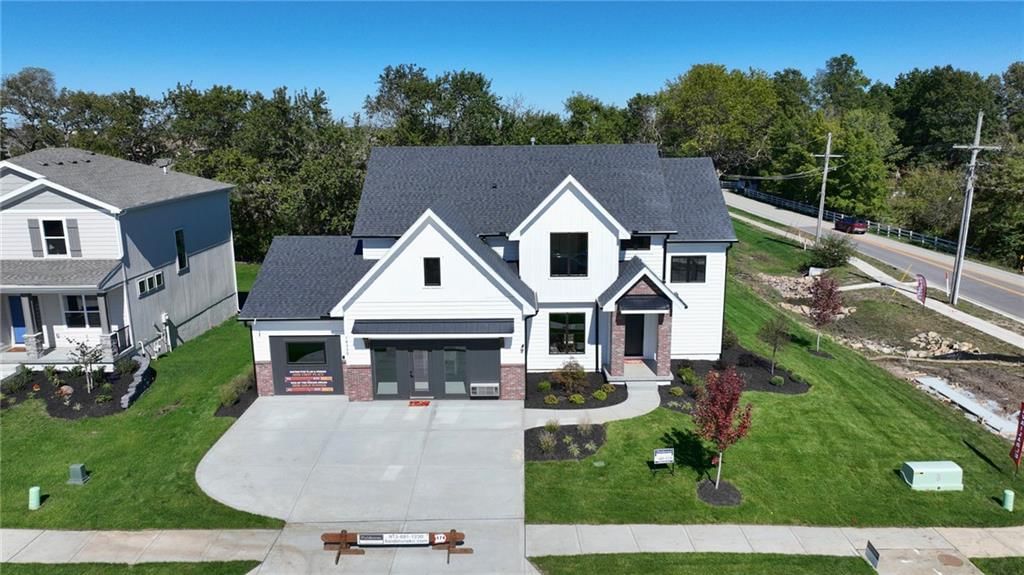 Photo 36 of 41 - 18330 W 195th Street, Spring Hill, KS 66083