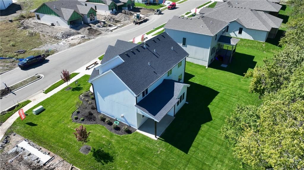 Photo 39 of 41 - 18330 W 195th Street, Spring Hill, KS 66083