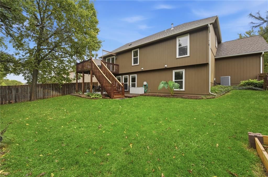 Photo 39 of 42 - 2252 SW Morris Drive, Lee's Summit, MO 64082