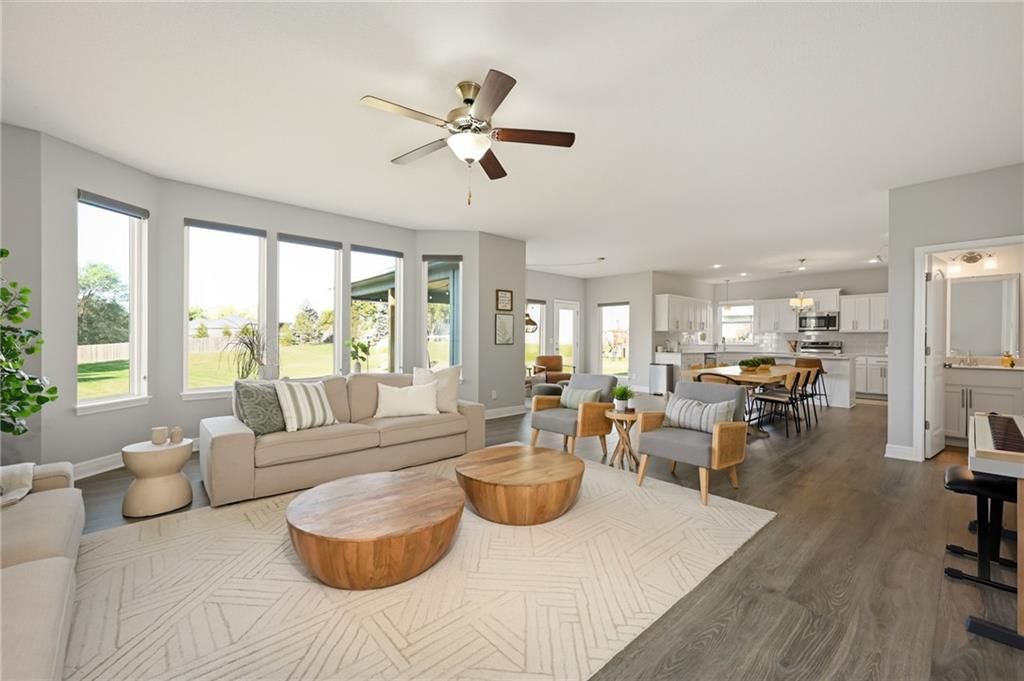 12810 Woodland Avenue, Kansas City, MO: listing photo 2