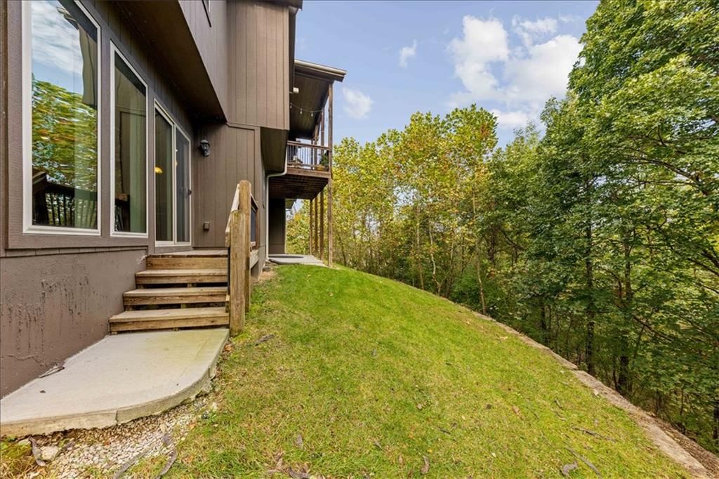 Photo 35 of 42 - 15096 NW 66th Street, Parkville, MO 64152