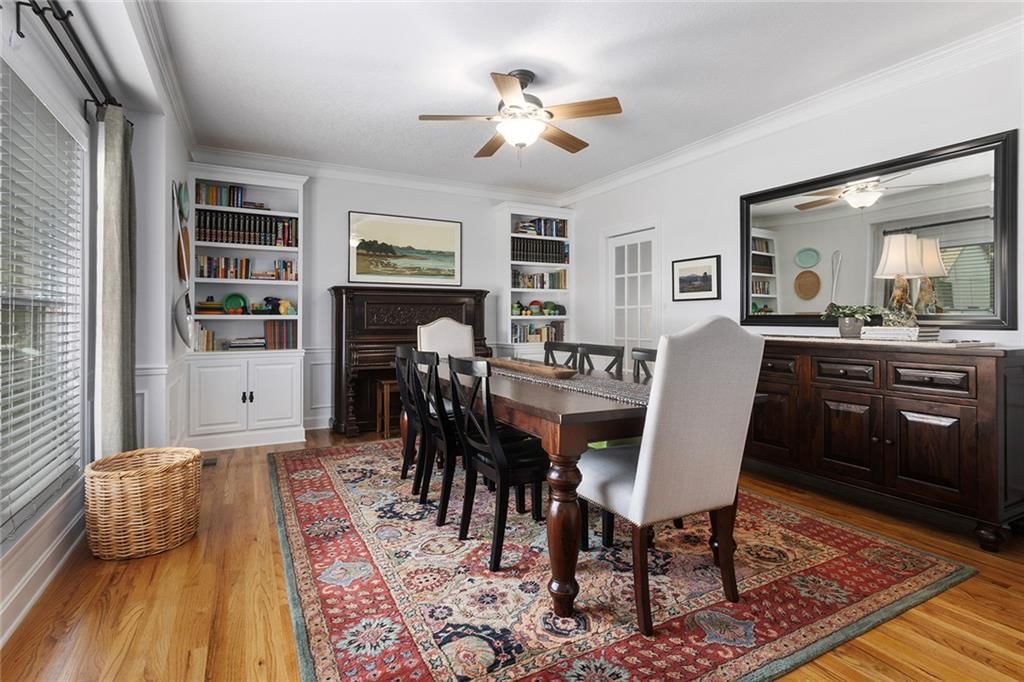 Photo 4 of 54 - 1418 Telford Drive, Liberty, MO 64068