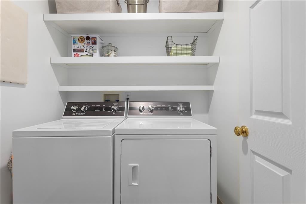 Photo 23 of 54 - 1418 Telford Drive, Liberty, MO 64068
