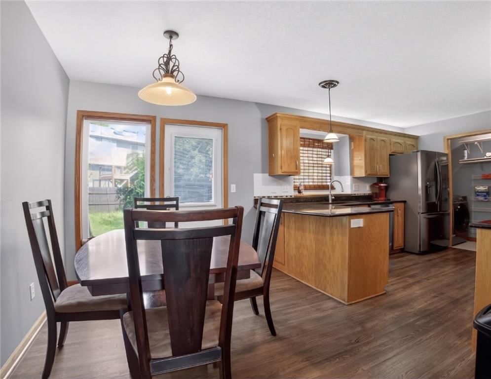 Breakfast nook at 1001 Peggy Drive, Greenwood, MO 64034