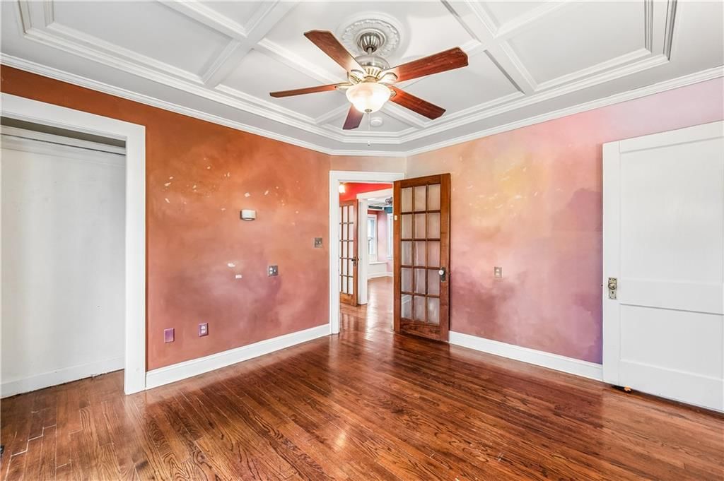 Photo 15 of 30 - 5007 Lydia Avenue, Kansas City, MO 64110