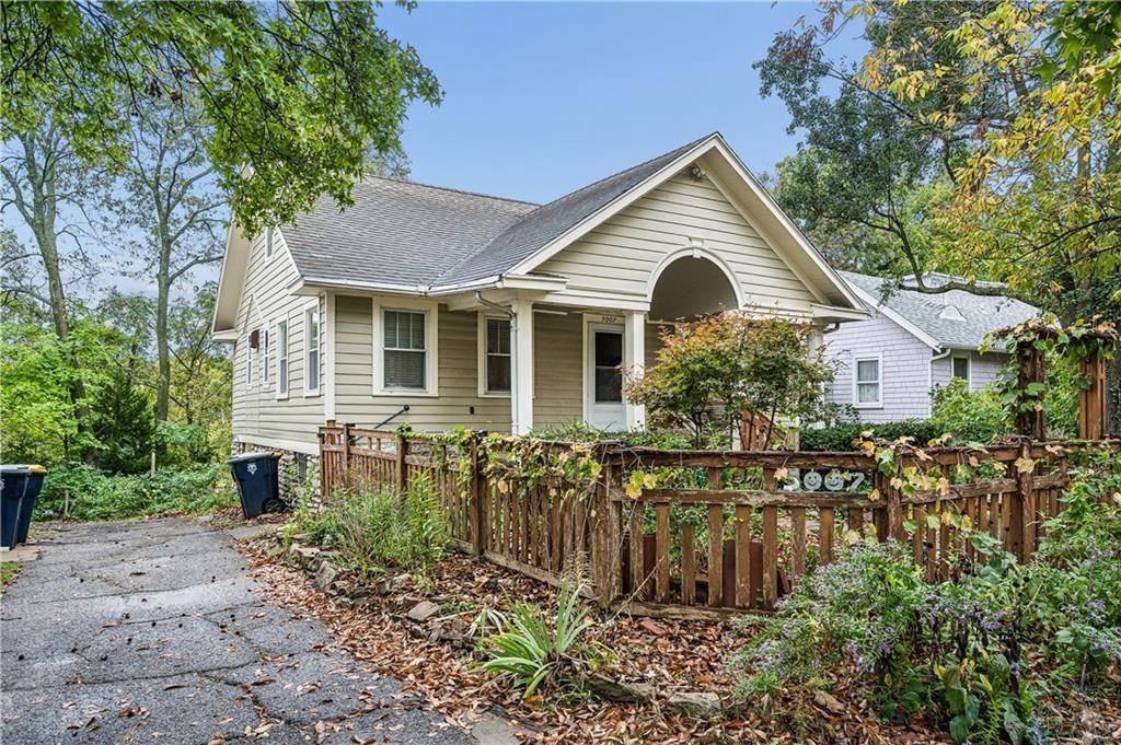5007 Lydia Avenue, Kansas City, MO