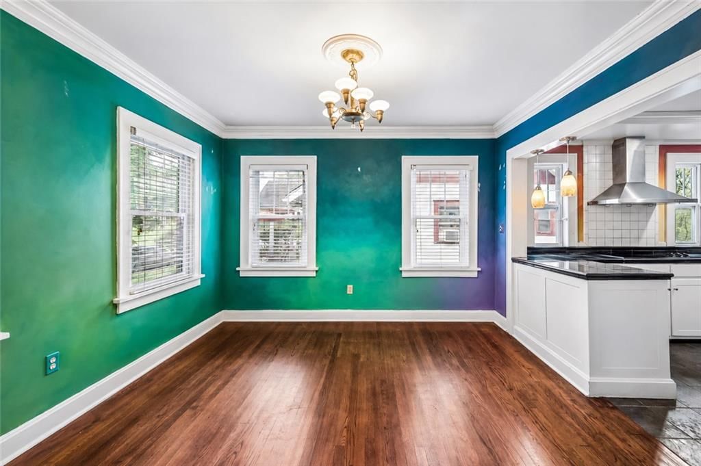 Photo 8 of 30 - 5007 Lydia Avenue, Kansas City, MO 64110