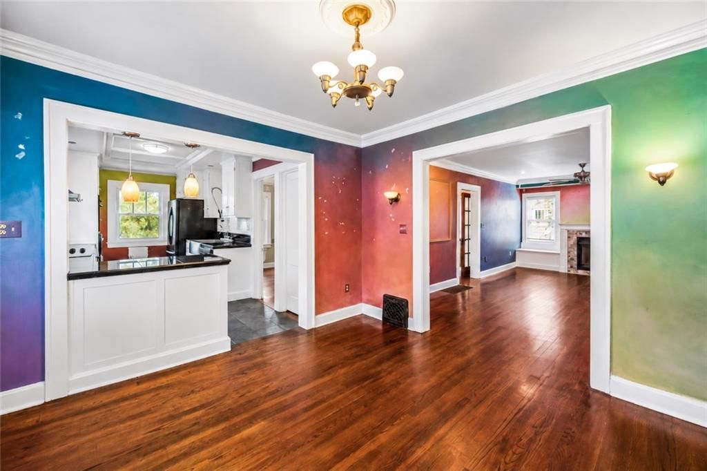 Open floor plan at 5007 Lydia Avenue, Kansas City, MO 64110