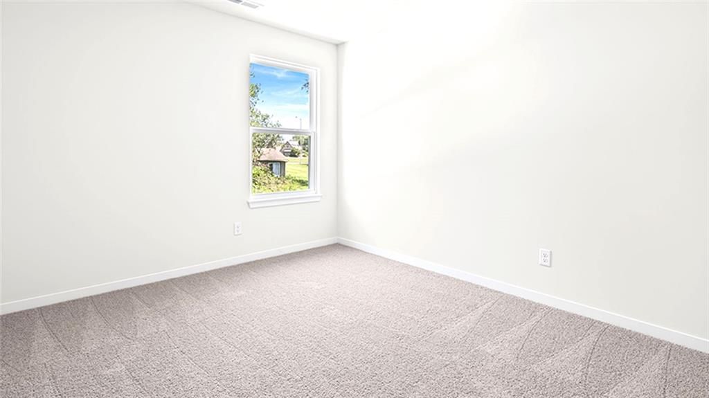 Photo 27 of 44 - 710 N 86th Terrace, Kansas City, KS 66112
