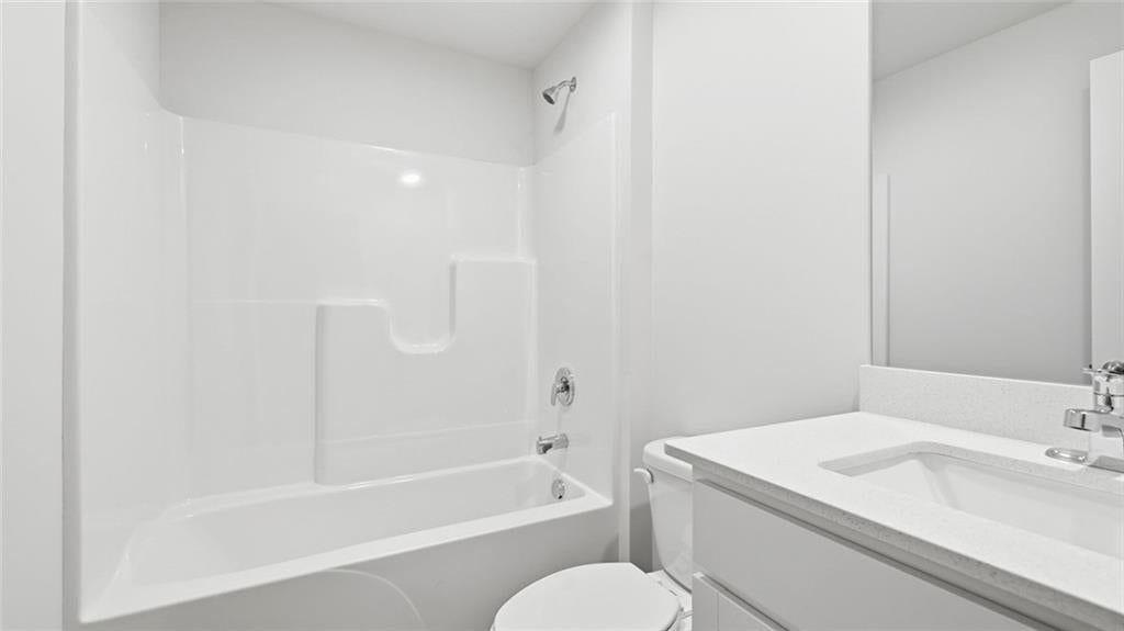 Photo 37 of 44 - 710 N 86th Terrace, Kansas City, KS 66112