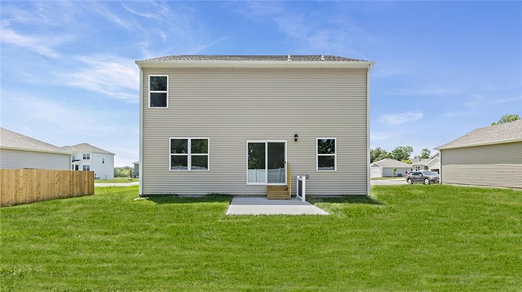 Photo 4 of 44 - 710 N 86th Terrace, Kansas City, KS 66112