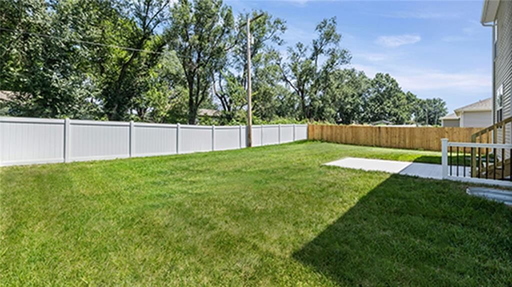 710 N 86th Terrace, Kansas City, KS: listing photo 2