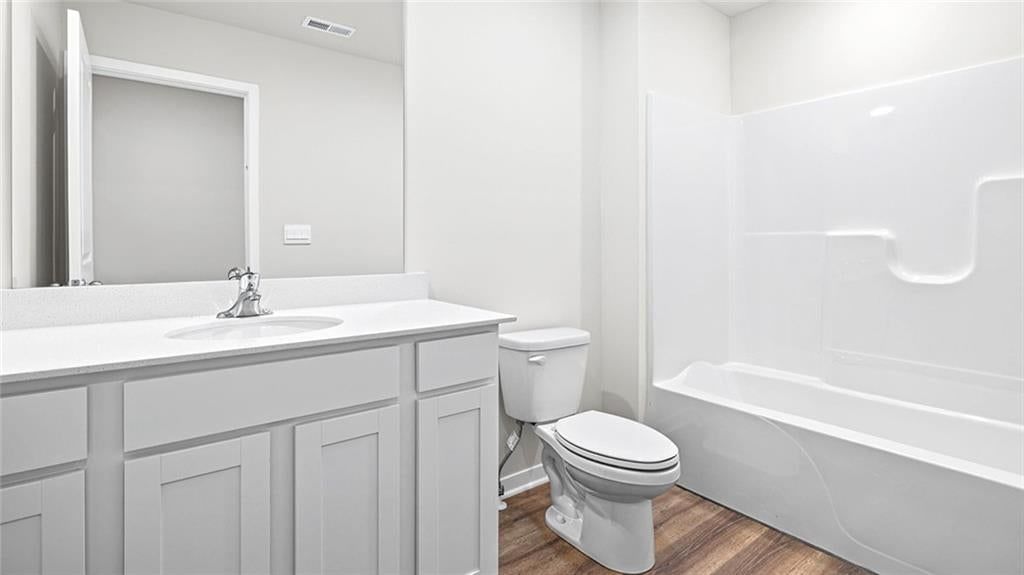 Photo 29 of 44 - 710 N 86th Terrace, Kansas City, KS 66112