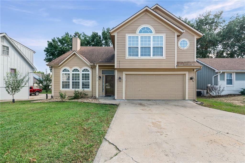14512 WILSHIRE Circle, Grandview, MO