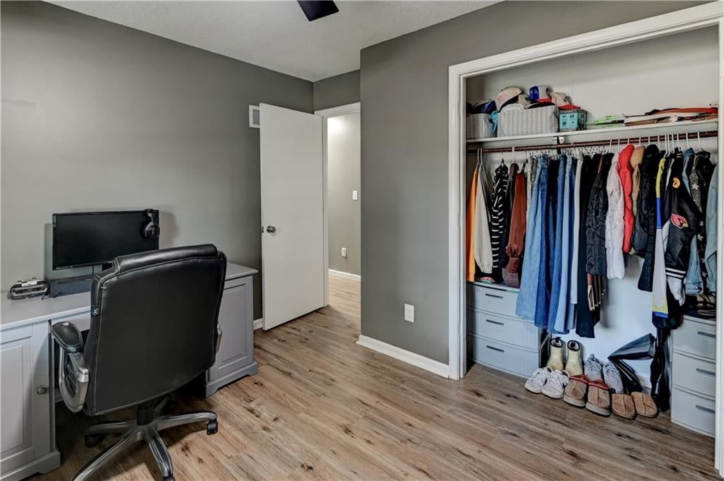 Photo 24 of 32 - 213 Johnson Street, Buckner, MO 64016