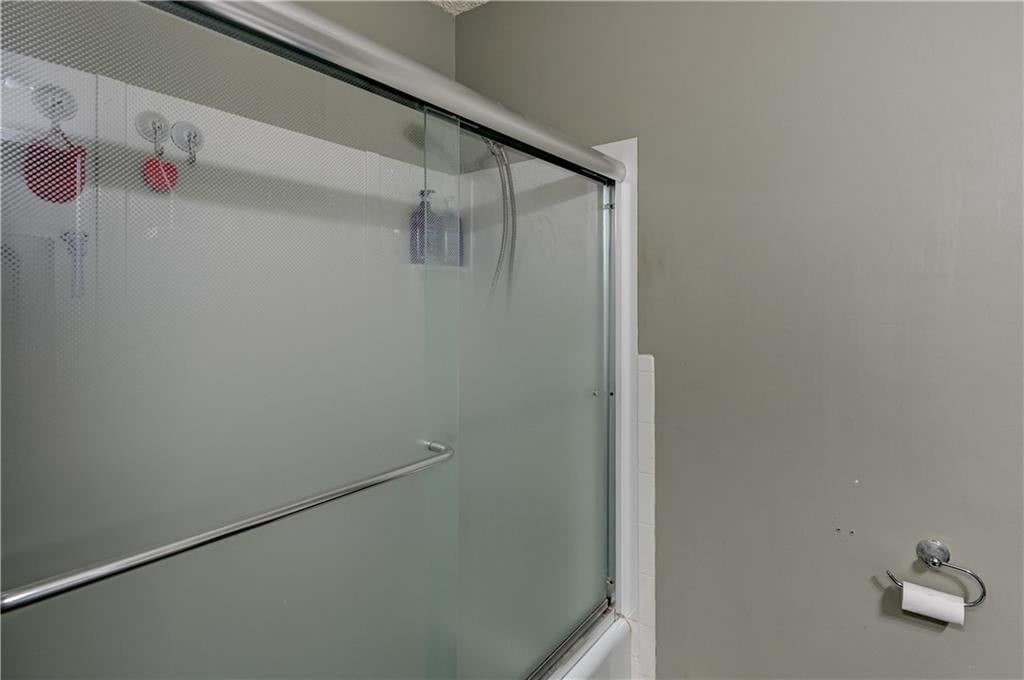 Photo 16 of 32 - 213 Johnson Street, Buckner, MO 64016