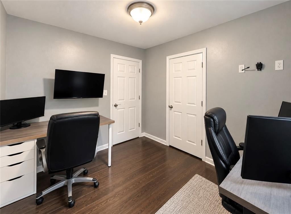 Home office at 12807 E 39th Terrace S, Independence, MO 64055