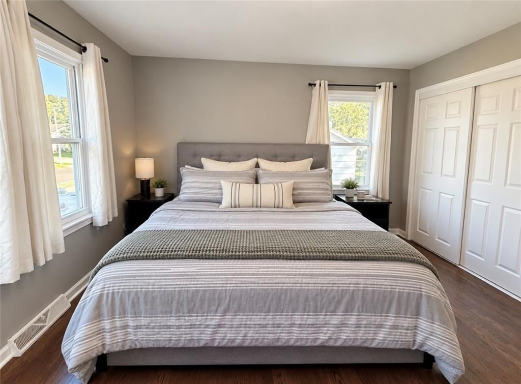 Photo 10 of 19 - 12807 E 39th Terrace S, Independence, MO 64055
