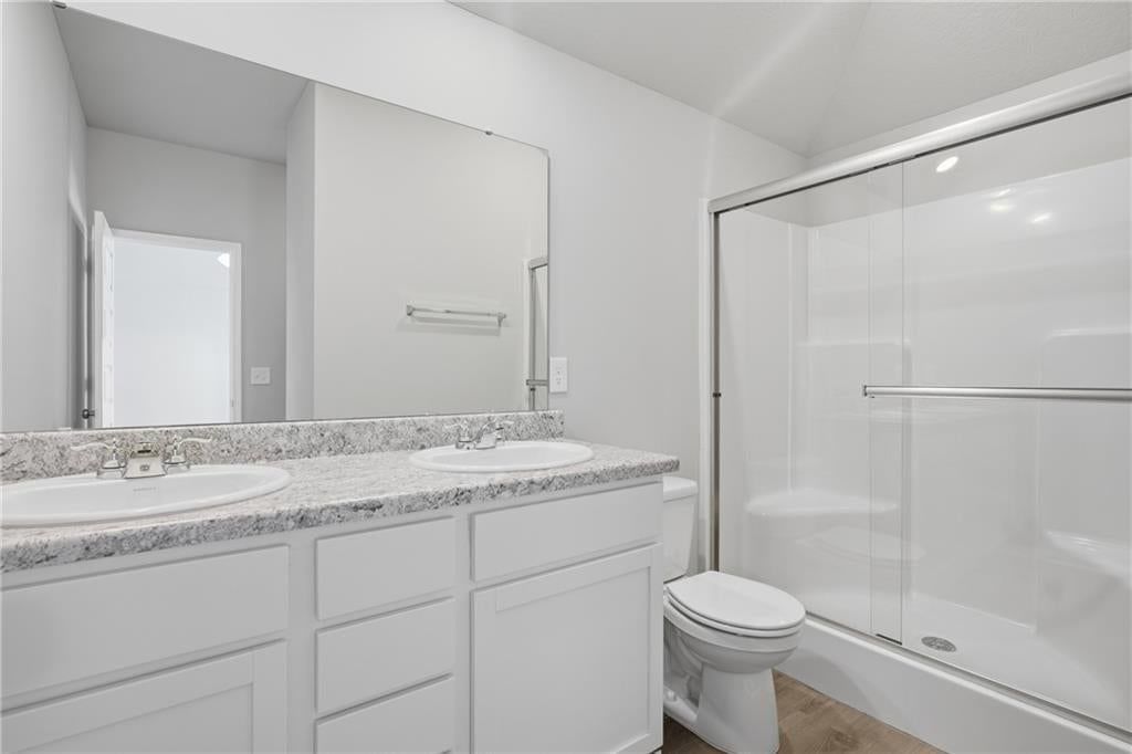 Photo 20 of 25 - 20373 W 195th Street, Spring Hill, KS 66083