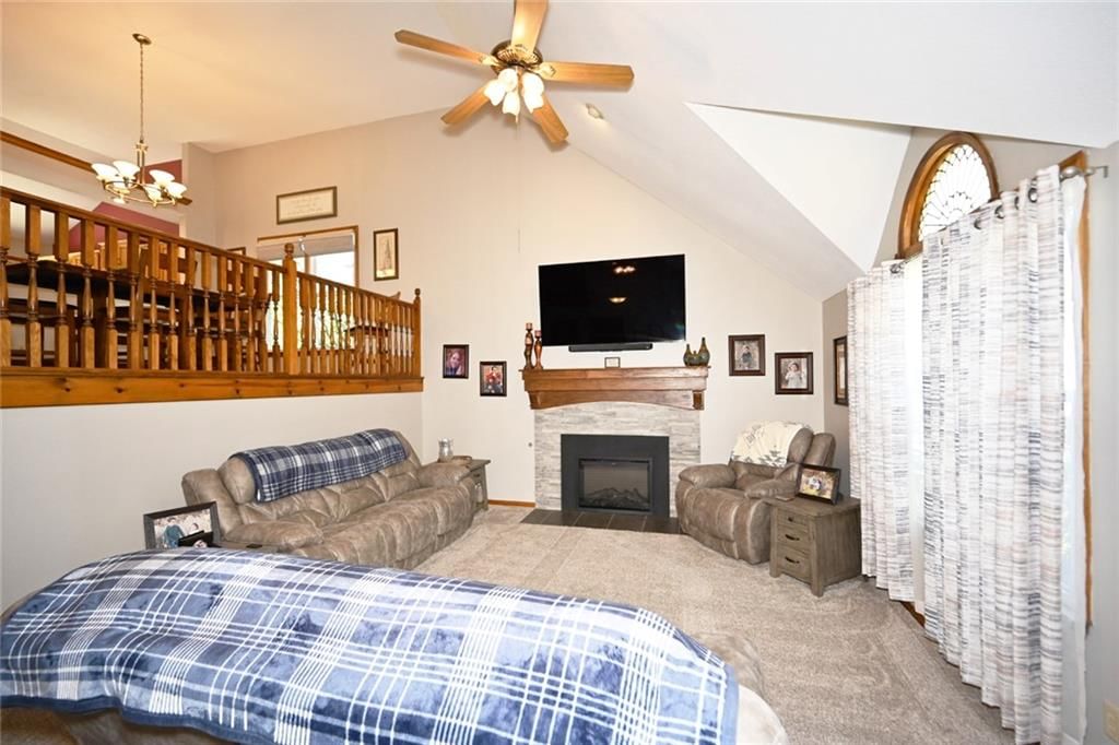 Photo 6 of 41 - 8516 N Winan Avenue, Kansas City, MO 64153