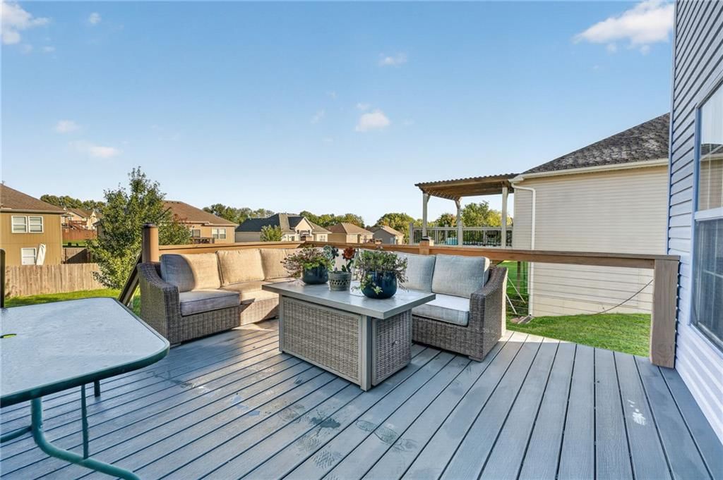 Photo 35 of 39 - 2510 N 111th Terrace, Kansas City, KS 66109