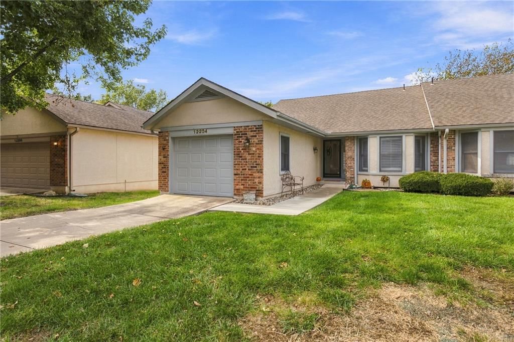 12204 MONROVIA Street, Overland Park, KS: listing photo 2