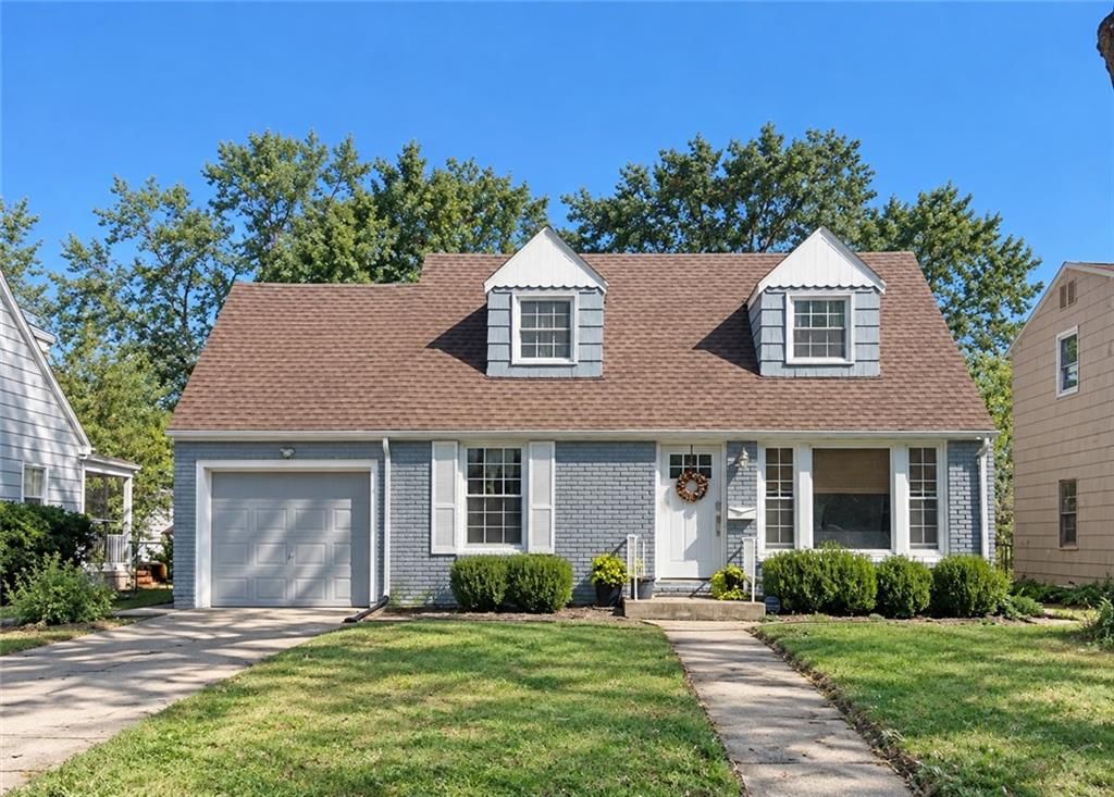 7643 Walnut Street, Kansas City, MO