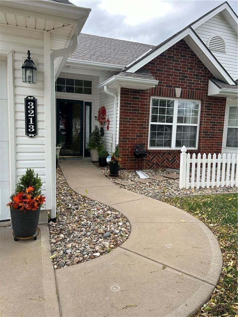 3213 Devonshire Drive, Platte City, MO