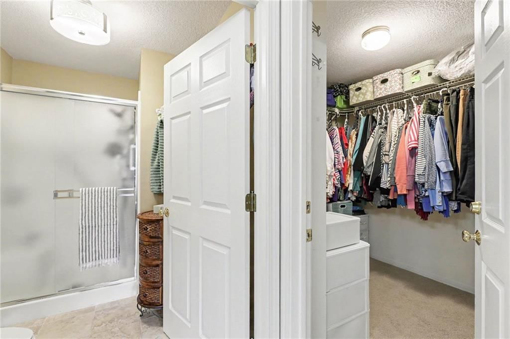 Photo 17 of 31 - 3213 Devonshire Drive, Platte City, MO 64079