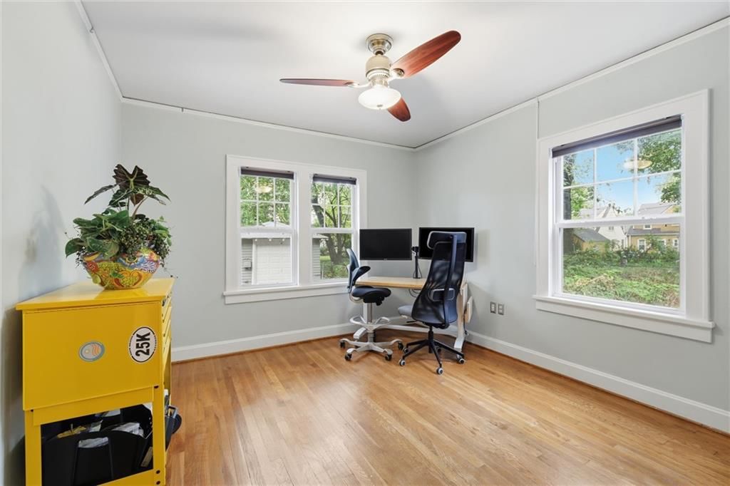Photo 33 of 61 - 7516 Locust Street, Kansas City, MO 64131