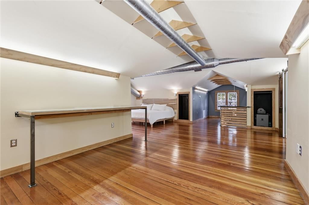 Photo 41 of 61 - 7516 Locust Street, Kansas City, MO 64131