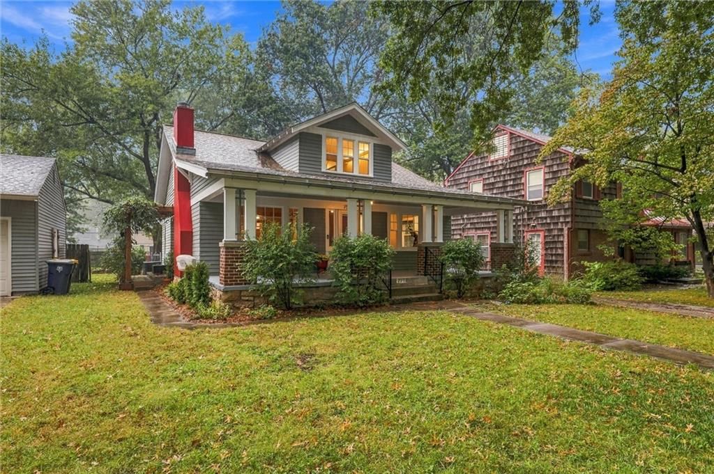 7516 Locust Street, Kansas City, MO: listing photo 3